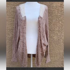 Elegant Tan Open-Front Cardigan with Lace Trim